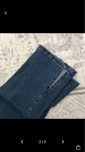 Trendyol & Milla Milla Yırtmaçlı Jean