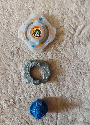 Beyblade fang dragoon f