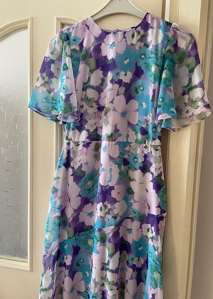 Çiçek desenli A kesim midi elbise - Görsel 3