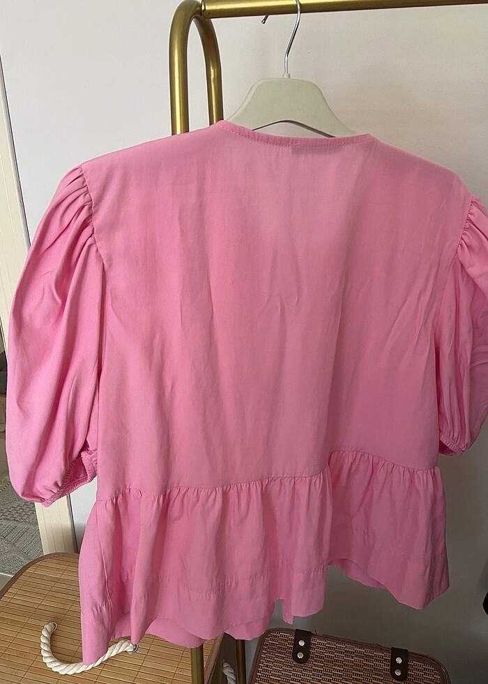 Fiyonk bağlamalı bluz - Görsel 3