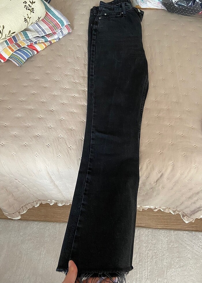 Kadın flare kesik paça jean - Görsel 4