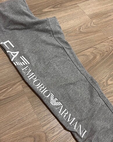 Emporio Armani yazlik kumas esofman