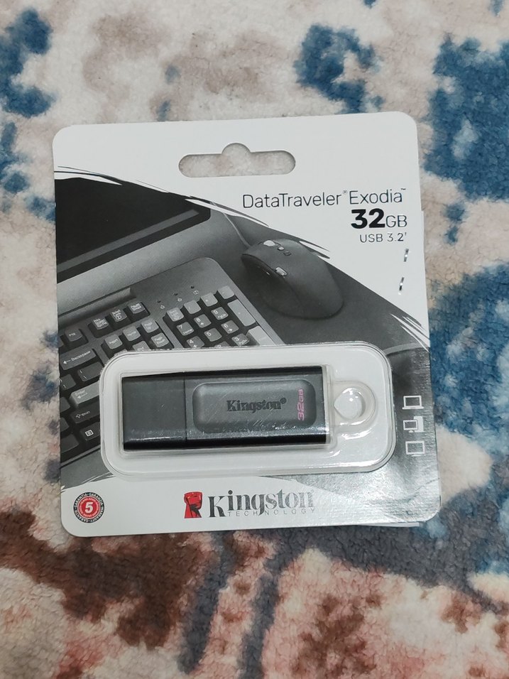 Sıfır Kingston DataTraveler Exodia 32GB USB 3.2 Flaş Bellek - Görsel 2