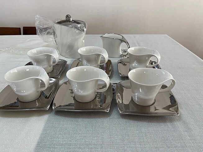 Nescafe fincan takımı