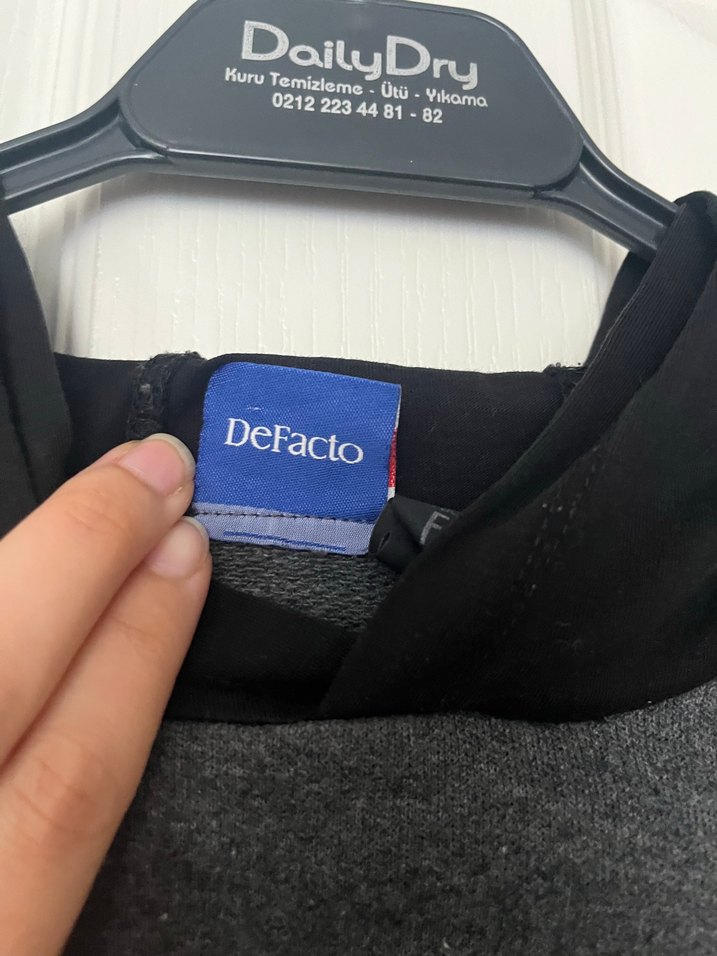 Gri Kapüşonlu Erkek Çocuk Kolsuz Sweatshirt - Görsel 2