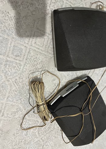 Siyah Müzik Sistemi Hoparlörleri - Görsel 2