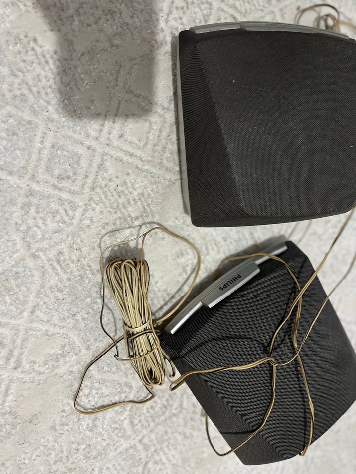 Siyah Müzik Sistemi Hoparlörleri - Görsel 2