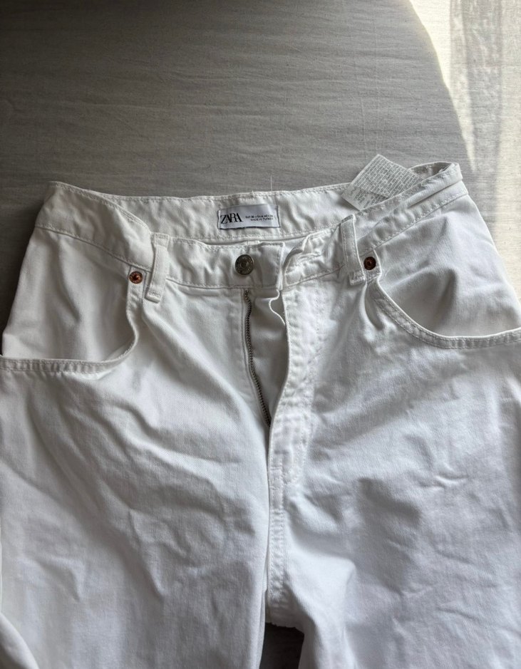 Beyaz Kadın Geniş Kesim Midi Pantolon - Görsel 2