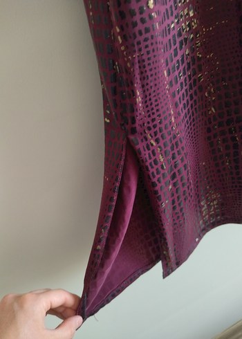 Bordo Yılan Desenli Elbise - Görsel 3