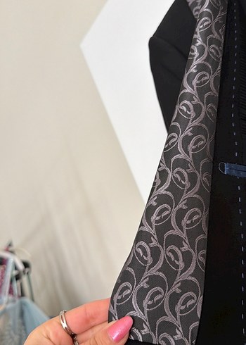 Klasik Siyah Yılan Desenli Düğmeli Erkek Takım Elbise - Görsel 4