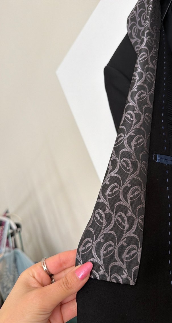 Klasik Siyah Yılan Desenli Düğmeli Erkek Takım Elbise - Görsel 4