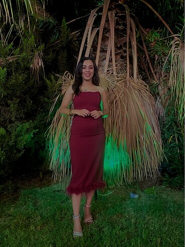 Bordo Tüylü kalem elbise - Görsel 3