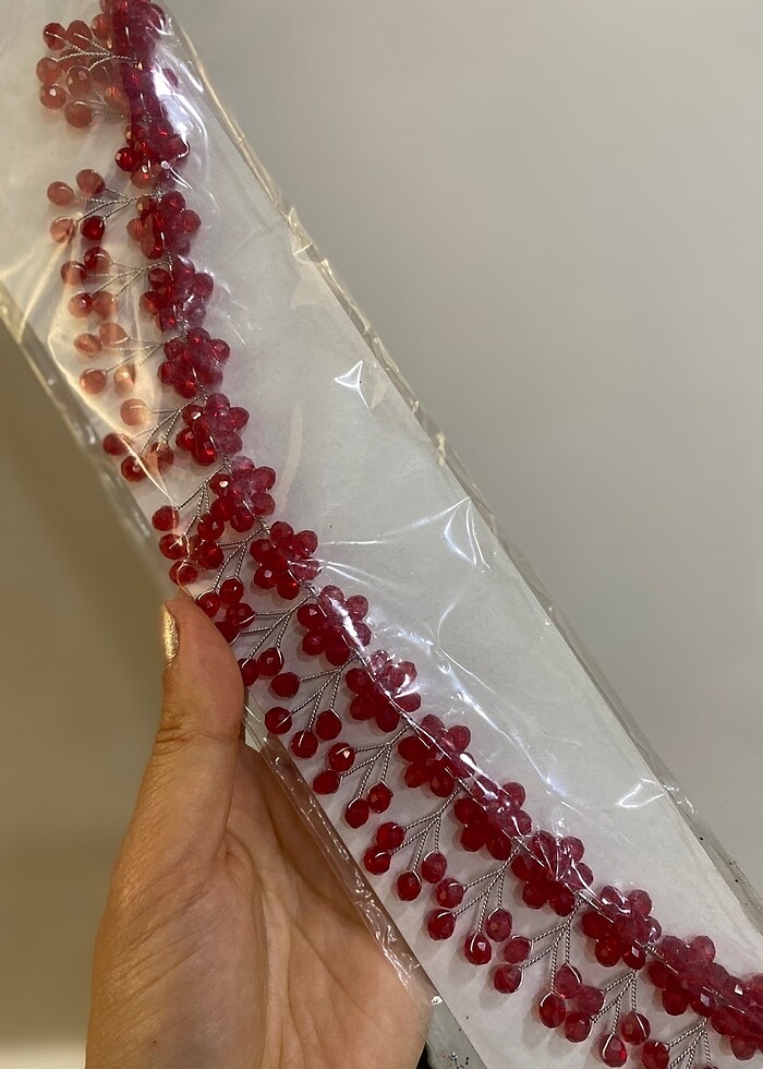 Kırmızı taç - Görsel 2