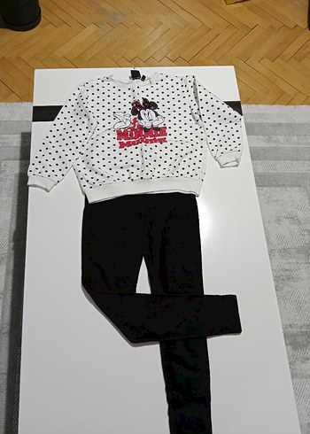 Kız Çocuk Minnie Baskılı Sweatshirt ve Tayt