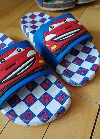 32 Beden mavi Renk Vicco sandalet terlik