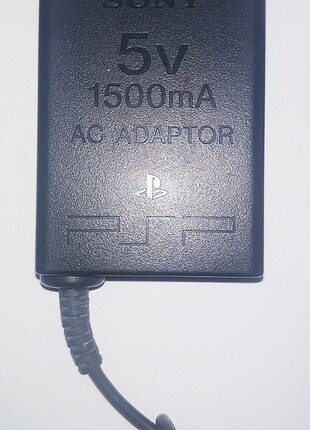 SONY PSP ORJİNAL ADAPTÖR. ÇALIŞIYOR. 