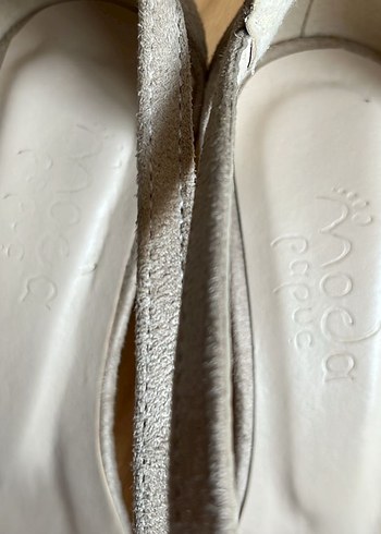 Bej Süet Tokalı Kadın Topuklu Sandalet - Görsel 3