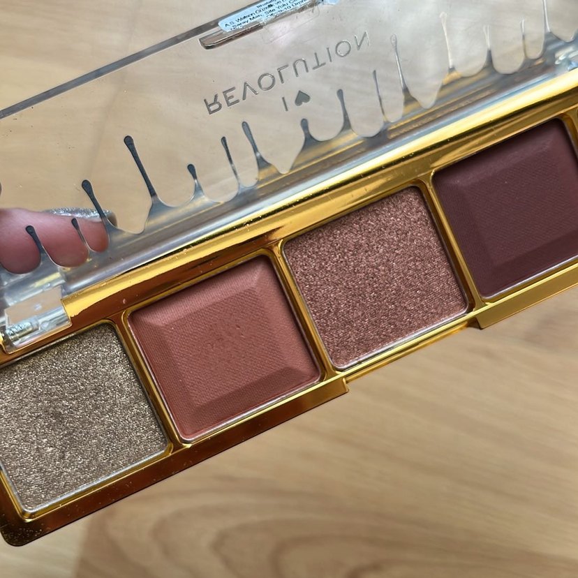 I  Revolution Milk Chocolate Far Paleti - Görsel 5