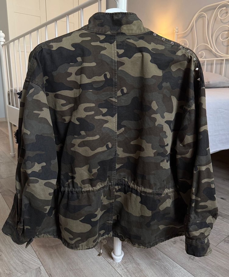 Kadın Kamuflaj Desenli Düğmeli Ceket - Görsel 2