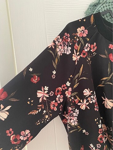 s Beden Çiçekli scuba kumaş sweatshirt