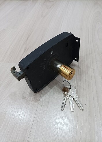  Beden KALE 157A 14cm TİRAJLI KİLİT