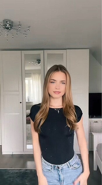 Zara taşlı body