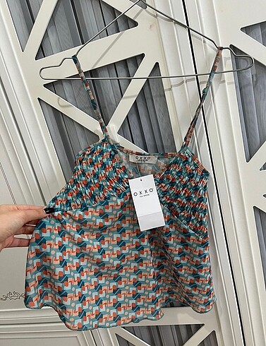 Zara Oxxo askılı üst