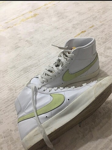 Nike blazer