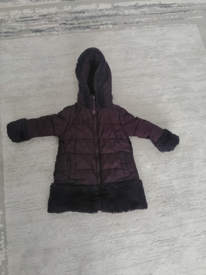 Kız Çocuk Mor Kürklü Kapüşonlu Mont - Görsel 2