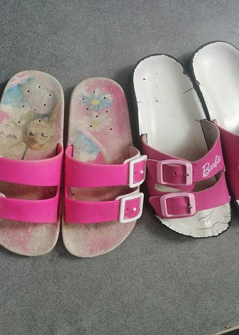 Barbie Pembe Tokalı Kız Terlikleri - Görsel 2