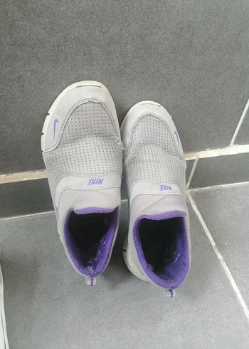 Nike Mor Gri Kadın Spor Ayakkabı - Görsel 2