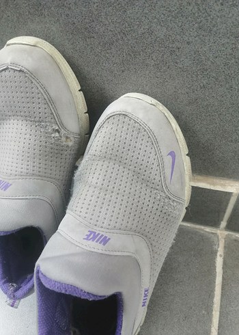 Nike Mor Gri Kadın Spor Ayakkabı - Görsel 3