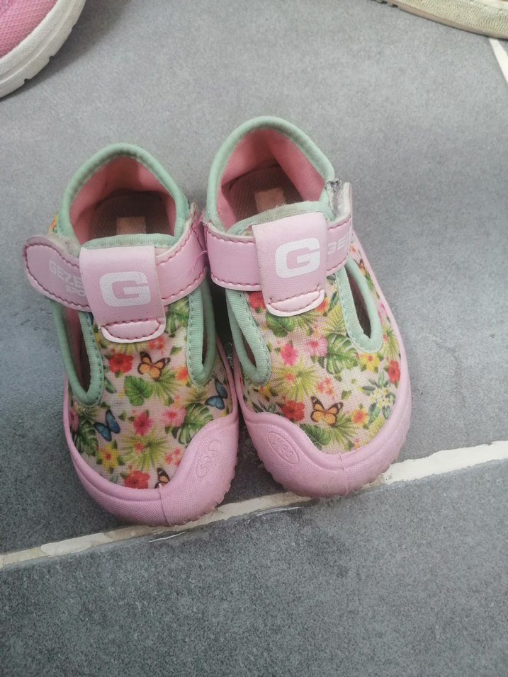 Kız Çocuk Pembe Cırt Cırtlı Spor Ayakkabı - Görsel 3