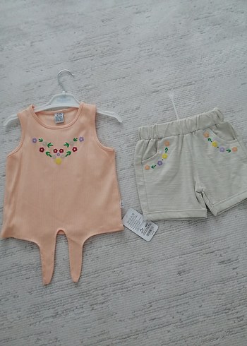 Pembe Nakışlı Kız Bebek Kolsuz Şortlu Takım - Görsel 7