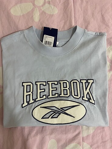 Reebok kadın oversize tişört