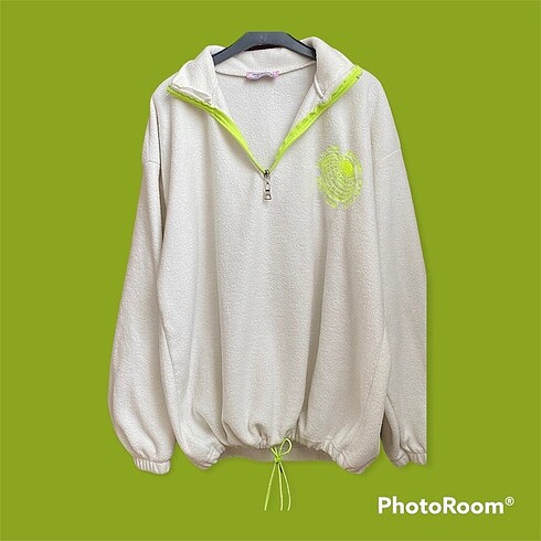 Polar sweatshirt