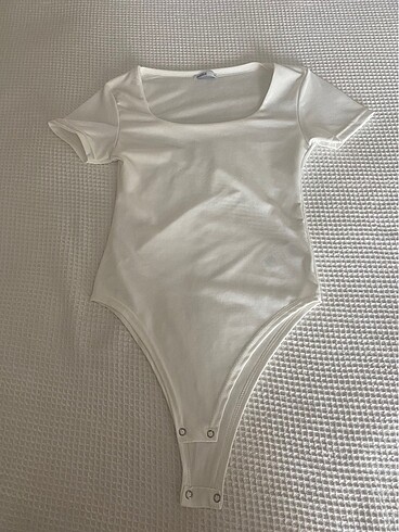 Body beyaz
