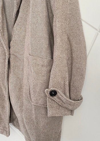 Bej Düğmeli Midi Yün Kadın Kaban - Görsel 2