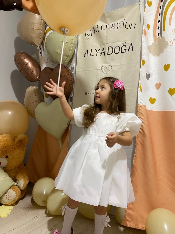 Beyaz Pastel Bebek Elbisesi - Görsel 3