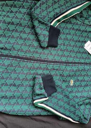 Erkek Beyaz Kapüşonlu Fermuarlı Kolsuz Yağmurluk - Görsel 4