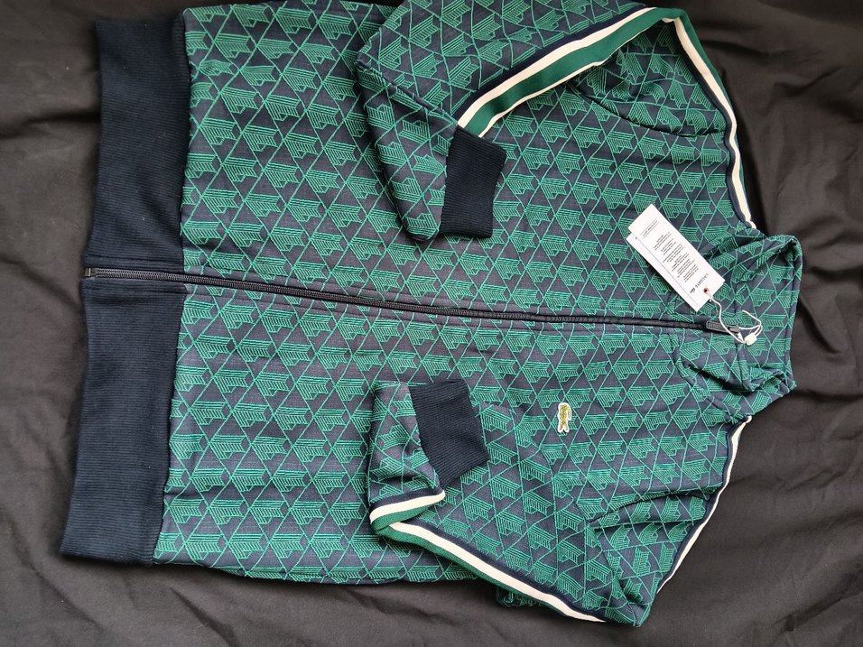 Erkek Beyaz Kapüşonlu Fermuarlı Kolsuz Yağmurluk - Görsel 4