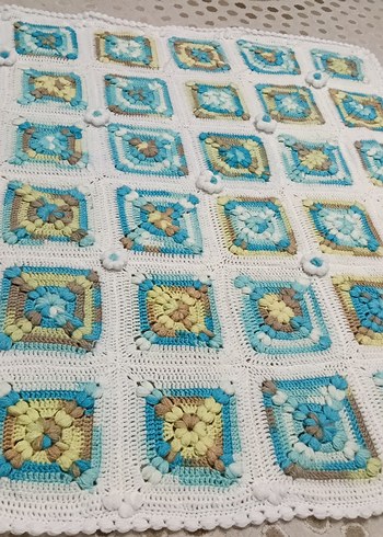 Nakışlı Çok Renkli Örgü Battaniye - Görsel 5