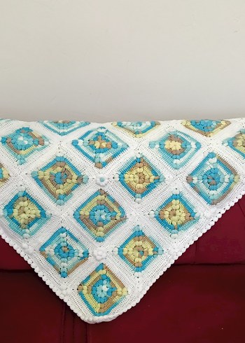 Nakışlı Çok Renkli Örgü Battaniye - Görsel 3