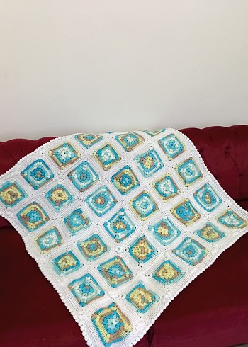 Nakışlı Çok Renkli Örgü Battaniye - Görsel 2