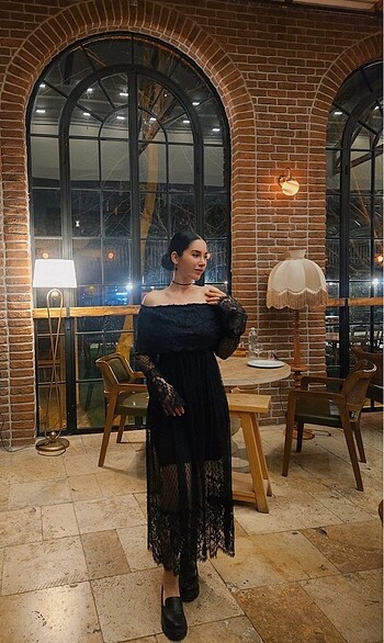 Dantel elbise