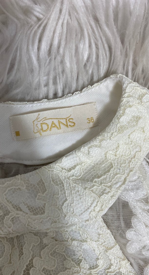 Dantel Detaylı Beyaz Midi Elbise - Görsel 4