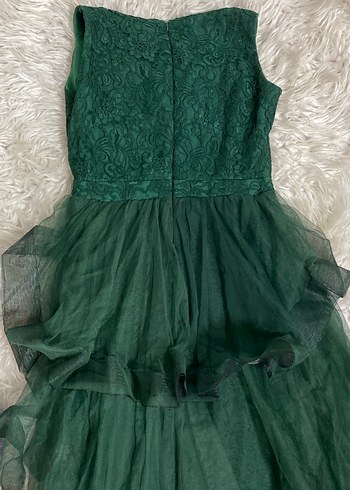 Yeşil dantel ve tül detaylı kuyruklu şık  Gotik Abiye - Görsel 7