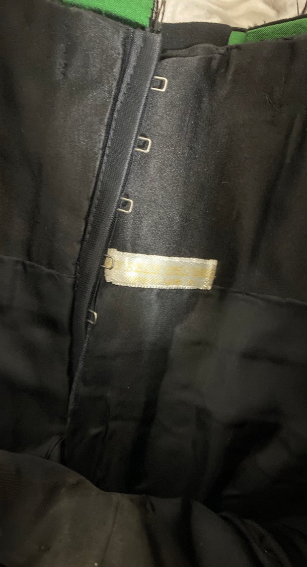 Siyah yeşil detaylı straplez kuş tüyü ve taş detaylı çok havalı - Görsel 5