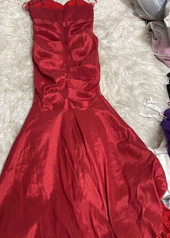 Kırmızı askılı Uzun Drapeli Straplez Abiye Elbise - Görsel 5