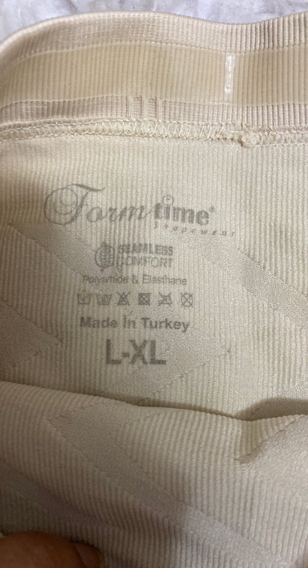 Bej Dikişsiz Göğüs Korsesi - Görsel 3